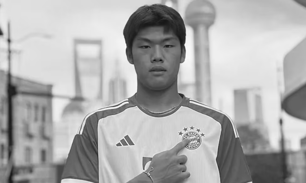 Ex-zagueiro do Bayern morre aos 18 anos após levar ‘joelhada’ na cabeça
