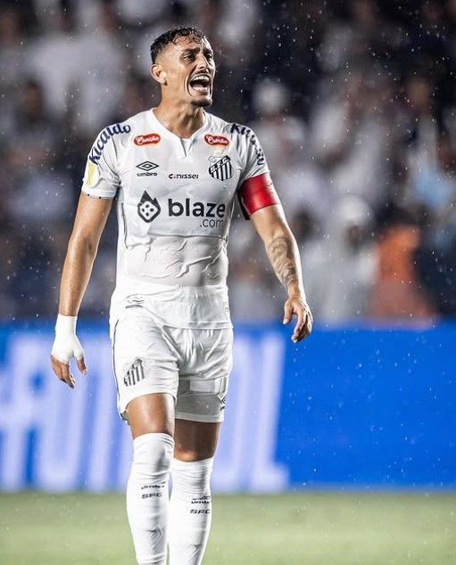 Entenda a situação e o objetivo de Diego Pituca no Santos