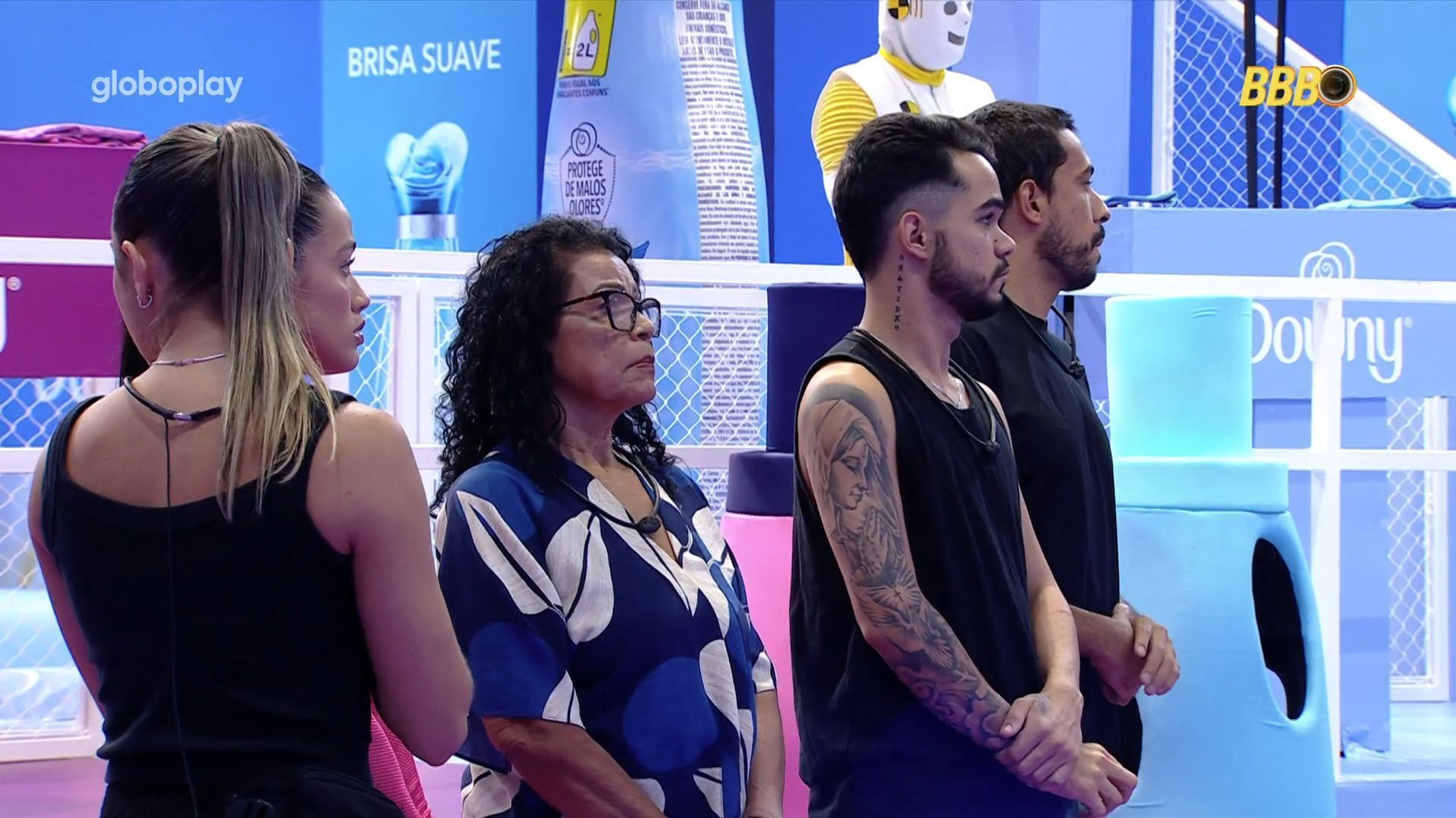 João Pedro passa mal e é retirado do BBB 25 carregado após a Prova do Líder