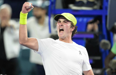 Galvão Bueno reage à vitória de João Fonseca no Masters de Miami