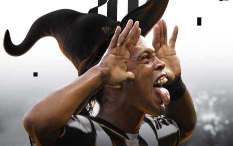 Atlético parabeniza Ronaldinho em aniversário e manda recado