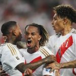 Titular no Corinthians, Carrillo se destaca em vitória do Peru sobre a Bolívia