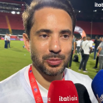 Ex-Atlético e Cruzeiro, Ademir e Everton Ribeiro celebram título do Bahia