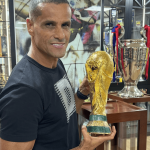 Campeão do Mundo, Rivaldo critica Seleção Brasileira após derrota para a Argentina