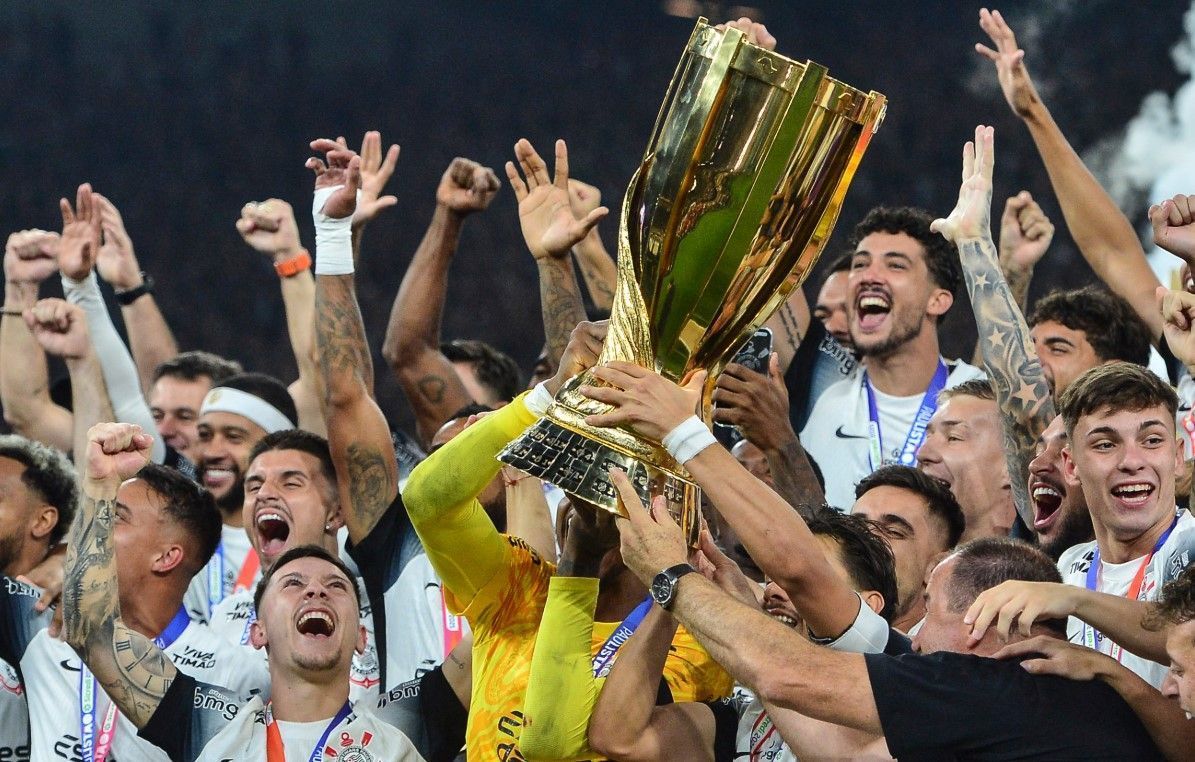 Guia do Brasileirão 2025: elenco, tabela e objetivos do Corinthians