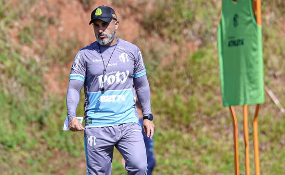 Guia do Brasileirão 2025: elenco, tabela e objetivos do Mirassol