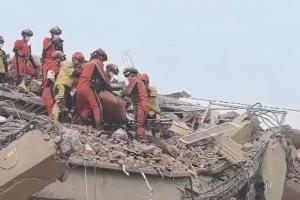 Bombardeio aéreo da junta militar de Mianmar deixa ao menos 33 mortos e quase 40 feridos