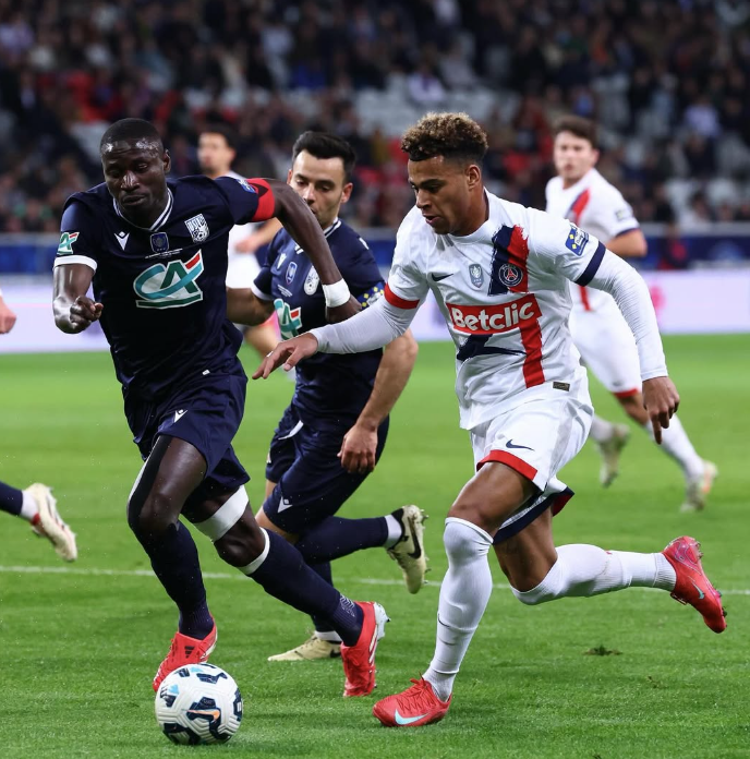 De virada, PSG vence e avança à final da Copa da França
