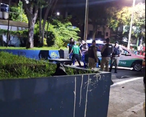 Autor de disparos que mataram jovem no Esperança, em Ipatinga, é procurado