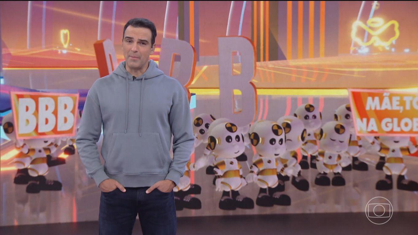 Tadeu Schmidt zomba de protesto dos participantes no BBB 25