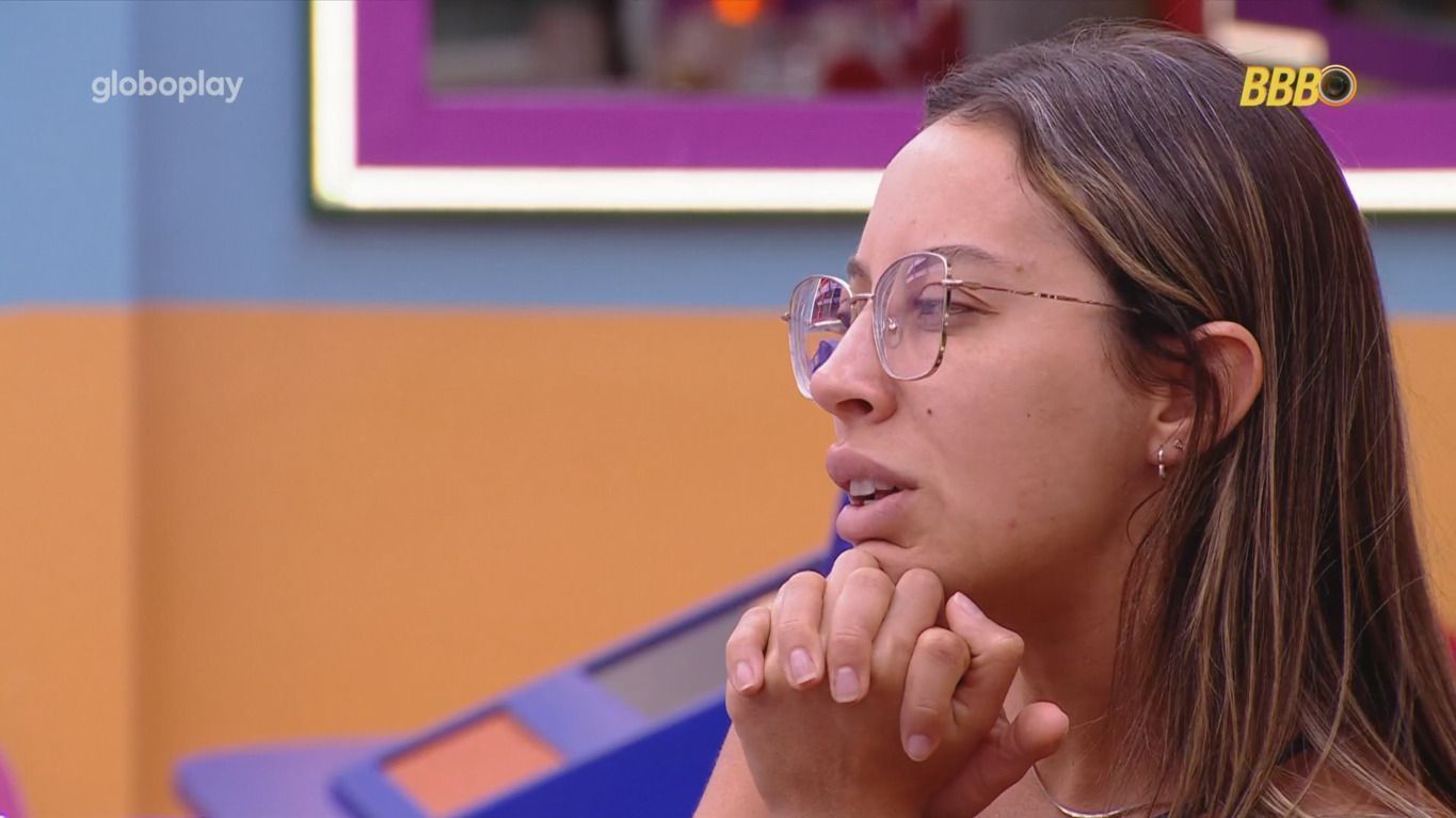 Renata promete confrontar aliado no BBB 25: 'amanhã vou pegar ele'