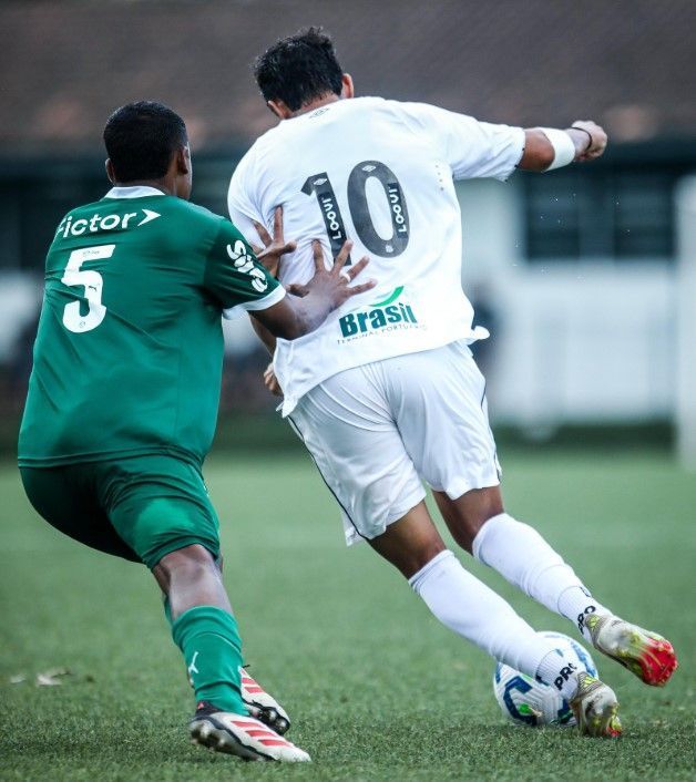 Em jogo movimentado, Santos e Palmeiras empatam pelo Brasileiro Sub-20