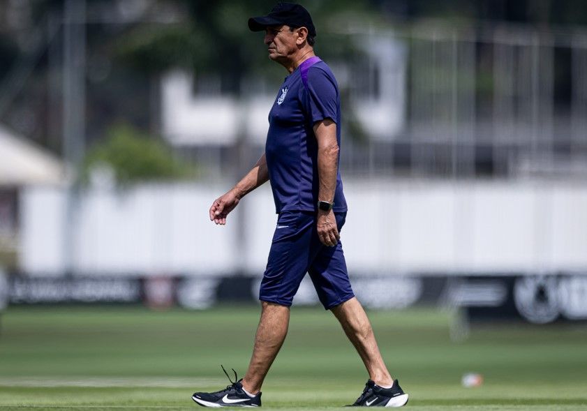 Escalação do Corinthians: Ramón deve ter retorno para jogo contra o Vasco