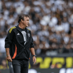 Cuca elogia evolução de Bernard, do Atlético, mas alerta: 'O tempo passa'