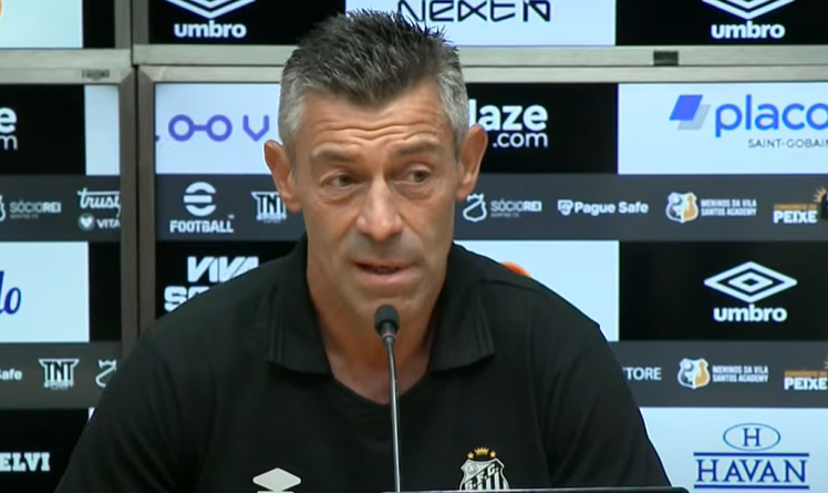 Caixinha nega sentir pressão no Santos: 'Não tenho redes sociais'