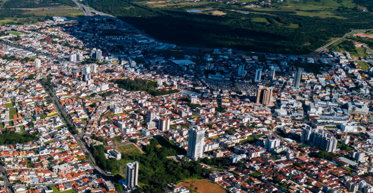 Tomate, batata e feijão puxam alta da cesta básica em Pouso Alegre