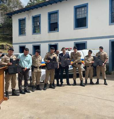 Vereador e deputado destinam equipamentos à Polícia Militar de Ouro Preto