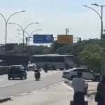 Criminosos sequestram 7 ônibus para fazer barricadas contra operações da PM no Rio