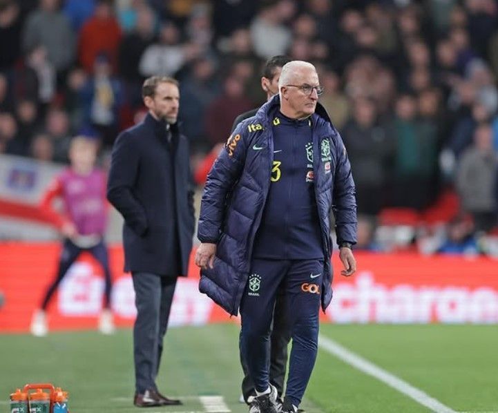 Santos tem Dorival no radar, mas vê resistência do técnico