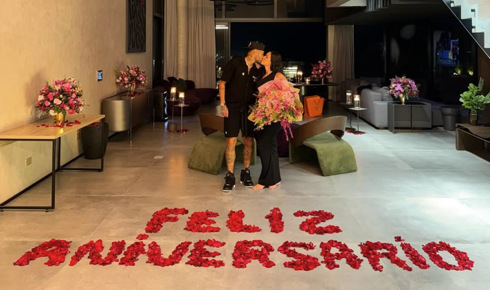 Neymar prepara surpresa para Bruna Biancardi em aniversário e se declara