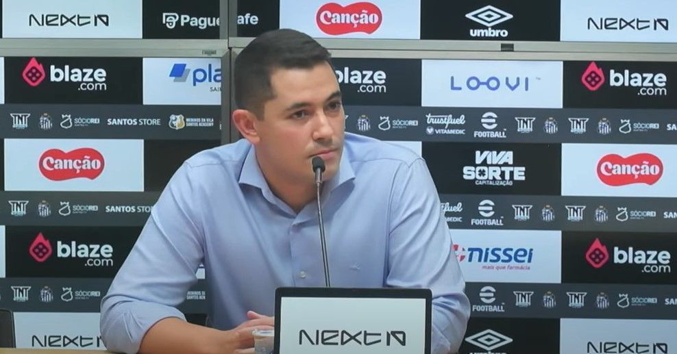 CEO Pedro Martins dispara: 'O saudosismo vai matar o Santos Futebol Clube'