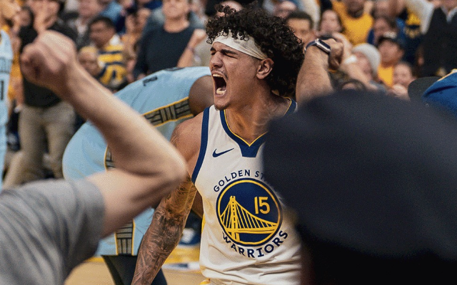 Warriors vencem Grizzlies e garantem vaga nos playoffs da NBA