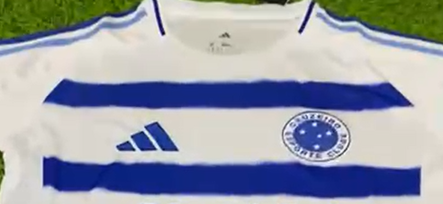 Vaza modelo completo da nova camisa do Cruzeiro; assista ao vídeo