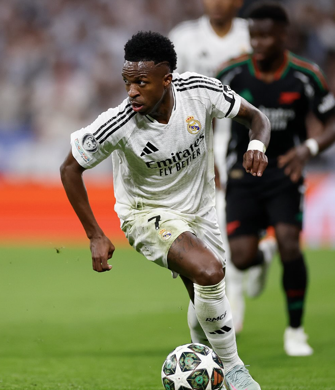 Vini Jr. se manifesta após eliminação do Real Madrid na Champions e manda recado