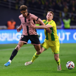 Brasileiro marca, e Nantes empata com PSG no Campeonato Francês