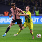 Brasileiro marca, e Nantes empata com PSG no Campeonato Francês