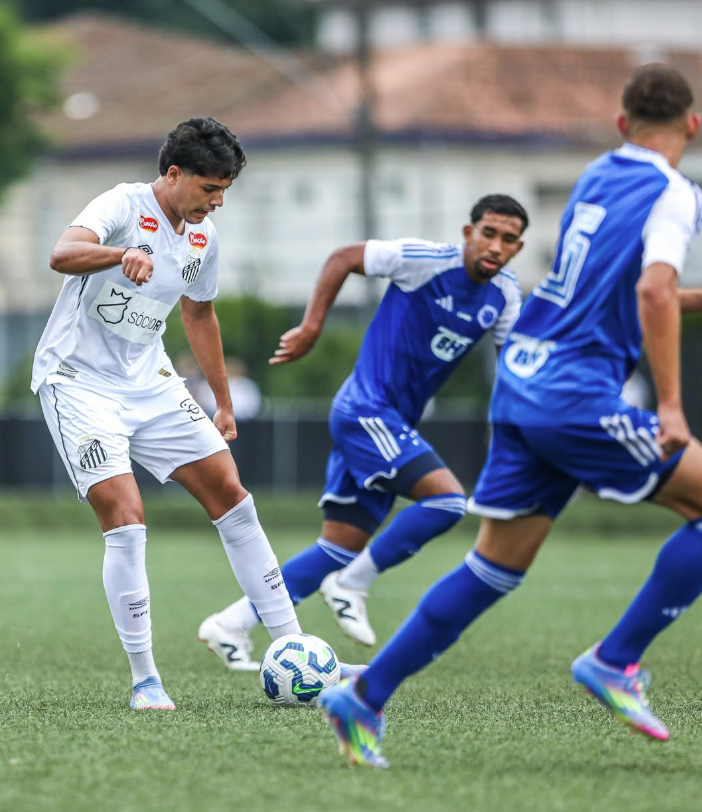 Cruzeiro vence Santos e reassume liderança do Brasileiro Sub-20