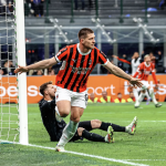 Milan goleia Inter e avança à final da Copa da Itália