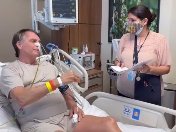 Entidades saem em defesa de servidora que notificou Bolsonaro na UTI