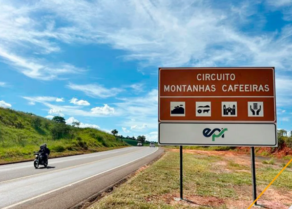 Placas turísticas são implementadas em rodovias administradas pela EPR Vias do Café