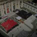 Funeral do Papa Francisco começa com Praça de São Pedro lotada de fieis