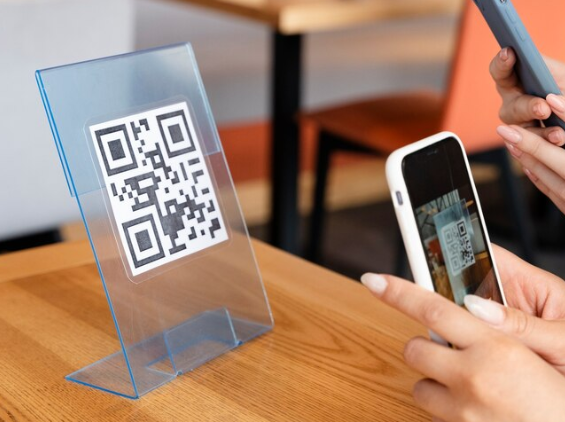 Itabirito vai usar QR Codes em placas de ruas e prédios públicos para contar sua história