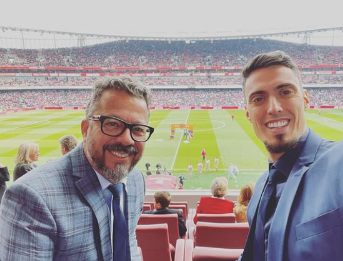Santos encaminha contratação de Cleber Xavier como técnico; veja detalhes