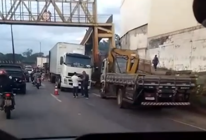 Acidente na BR-381 causa 14 Km de congestionamento na grande BH