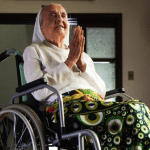 Pessoa mais velha do mundo, freira brasileira passou por 10 papas; conheça