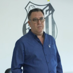Presidente do Santos se pronuncia após protestos da torcida e pede paciência