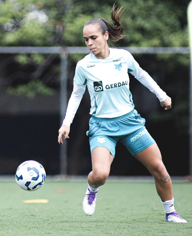 Em momentos diferentes, Cruzeiro e Real Brasília se enfrentam pelo Brasileiro Feminino
