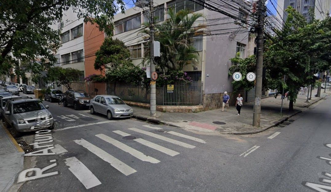 Homem morto em bairro nobre de BH tem passagens por furto e é suspeito de tentar assaltar assassino