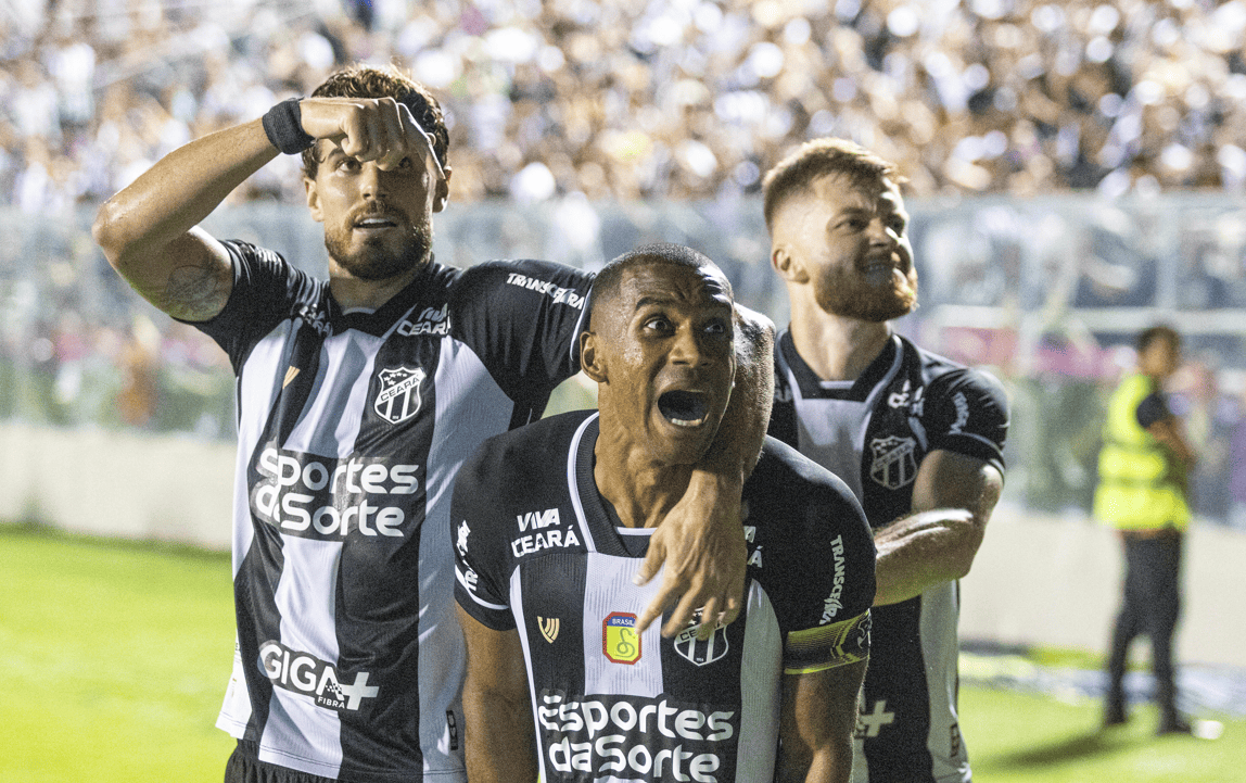 Ceará faz valer mando, bate Vitória e entra na briga pelo G4 do Brasileirão