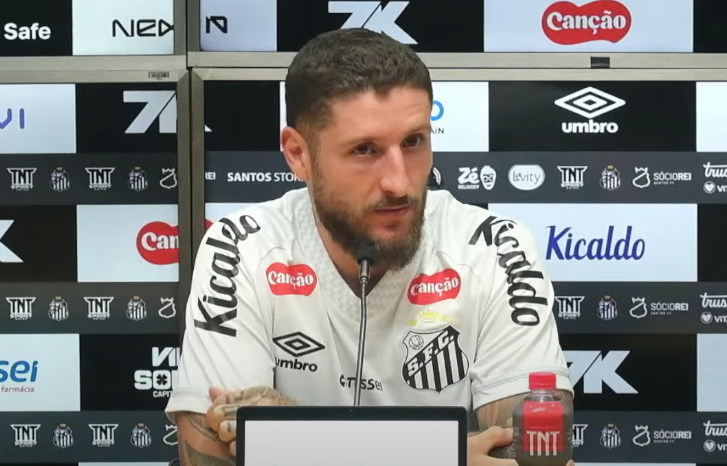 Apresentado no Santos, Zé Rafael revela que pensou em encerrar carreira