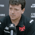 Apresentado no Vasco, Fernando Diniz se derrete por Coutinho: 'Indispensável'