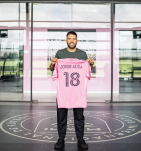 Jordi Alba renova contrato com Inter Miami