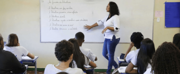 Edital confirma vagas para professor, especialista, analista e assistente técnico de educação básica, analista educacional e técnico da educação.