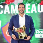 Samir Xaud oficializa candidatura à presidência da CBF e recebe apoio de 25 federações