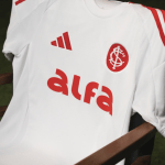 Internacional lança nova camisa 2 em homenagem ao primeiro título brasileiro