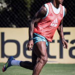 Cruzeiro acerta contratação do atacante Marquinhos